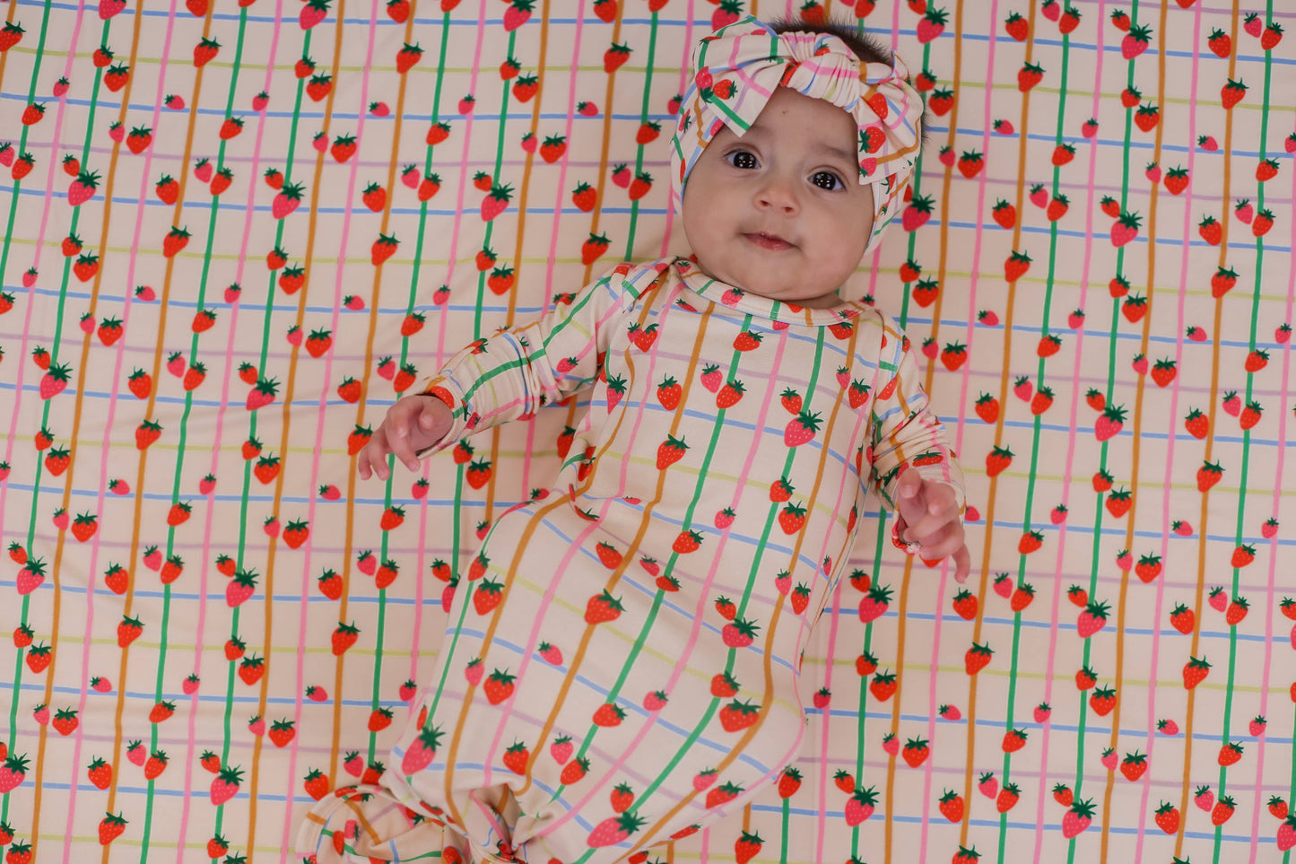 Everything Blanket - Berry Patch