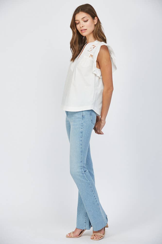 CONTRAST LACE INSERT FLUTTER SLV BLOUSE FT22208
