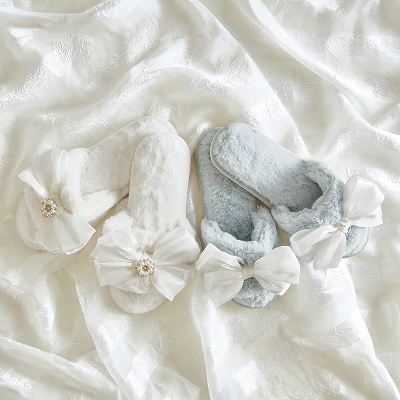 Plush Slippers - White Bow