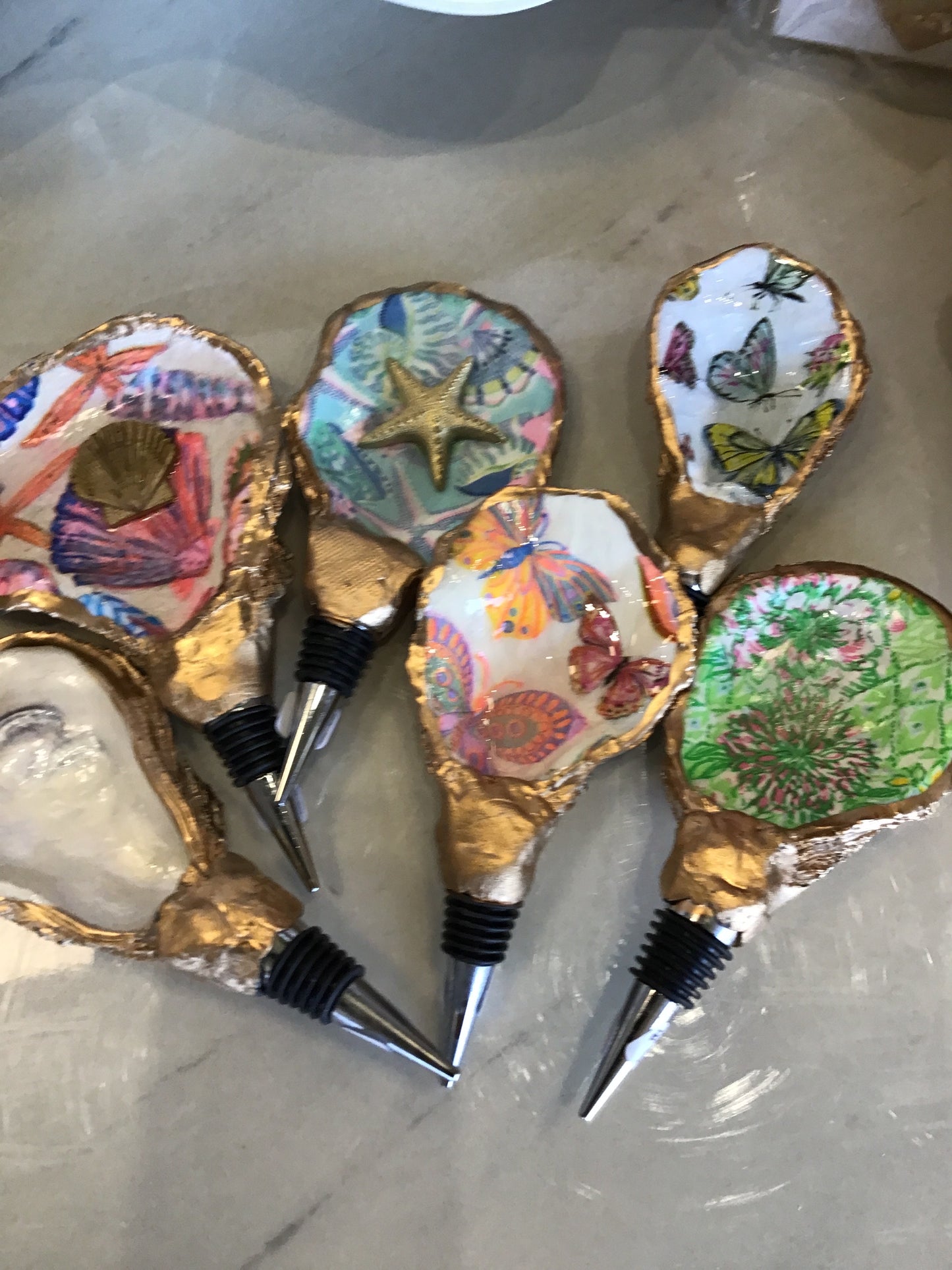 ED Oyster Shell Wine Stopper
