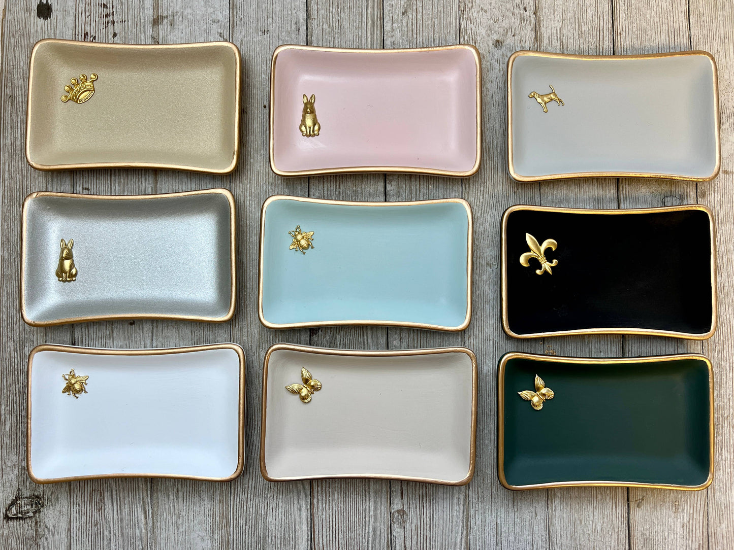 Gold accent jewelry dish