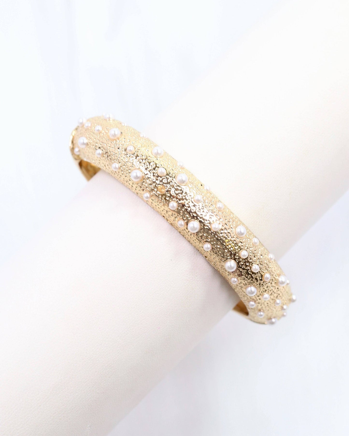 Danice Textured Gold Bracelet Pearl