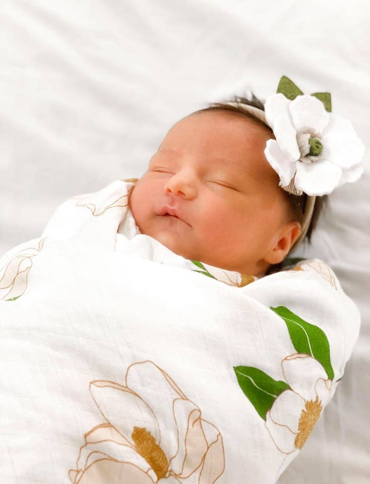 Magnolia Swaddle