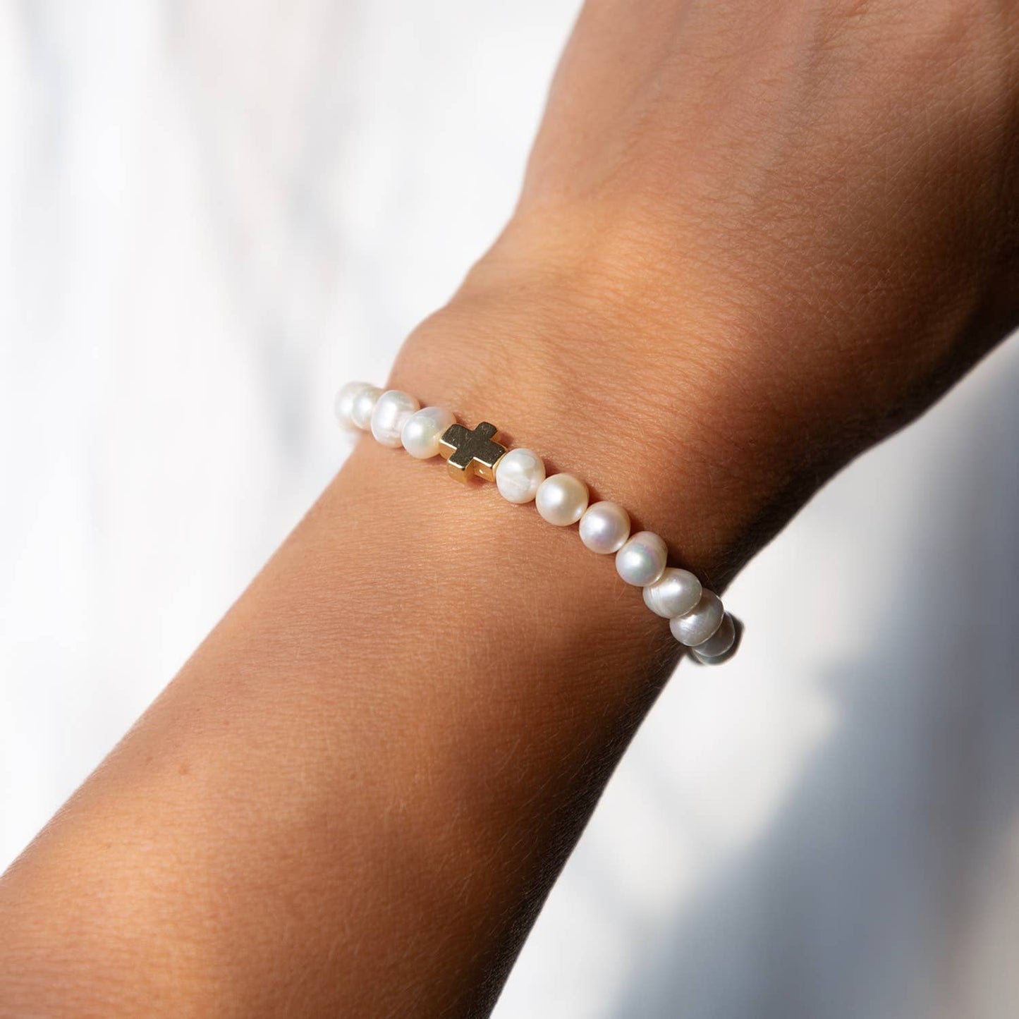 Faith Over Fear Gold Cross Bracelet,6mm-Pearl Beads