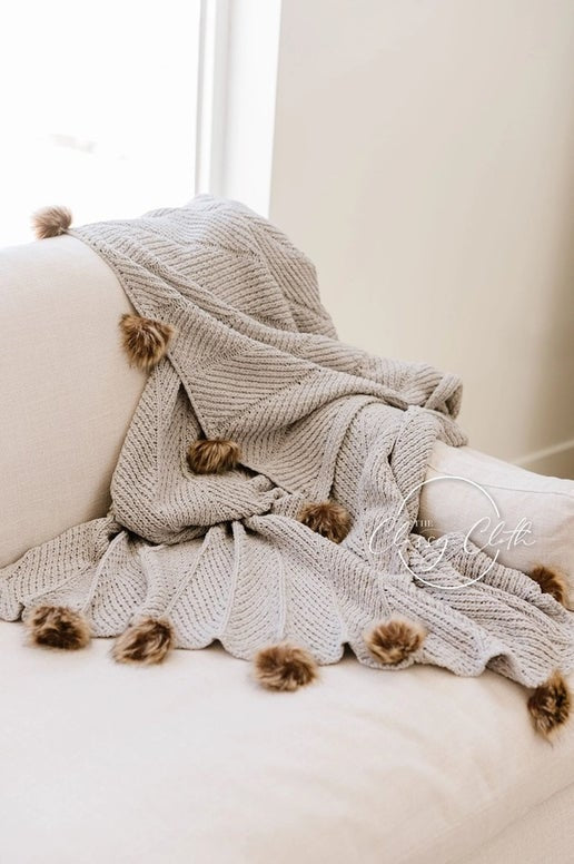Chenille Pom Blanket - Grey