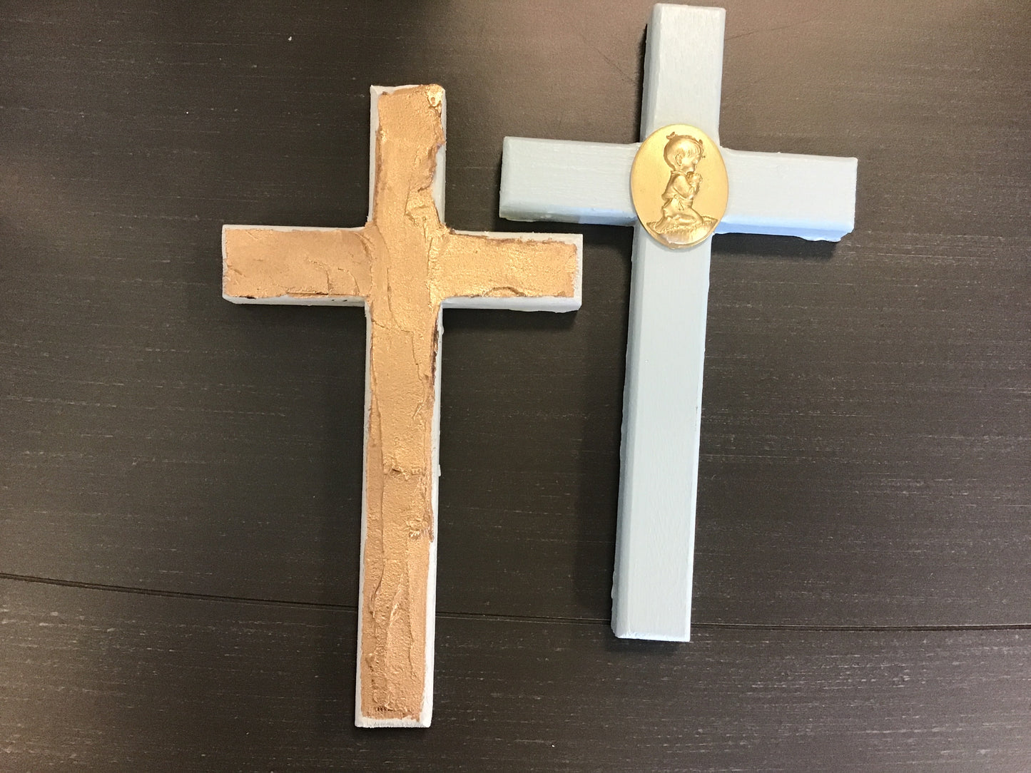 ED Wooden Textured Cross