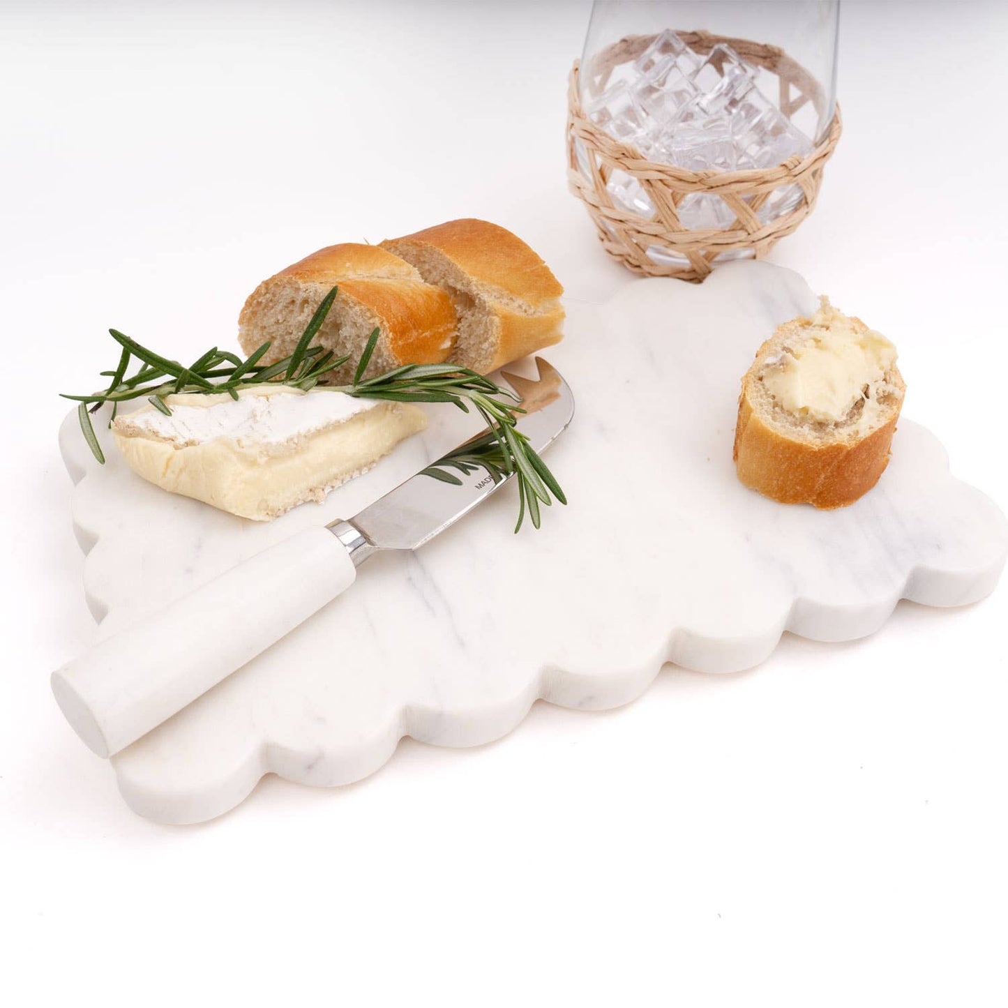 Marble Scalloped Cheese Board & Knife Set