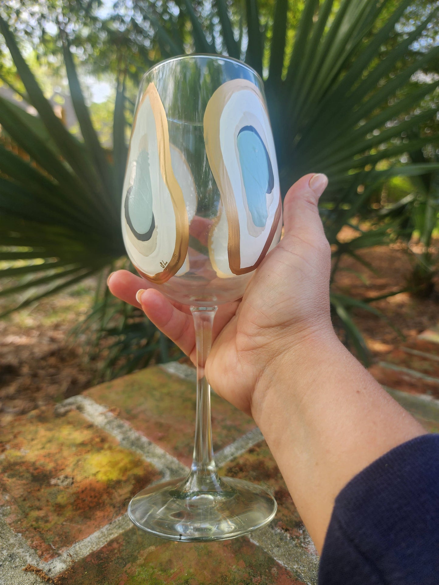 Hand Painted Oyster Tall Wine Glass Stemmed - Beach Sand