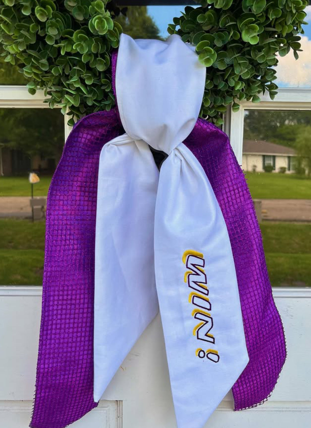ED Wreath Sash Win Bar