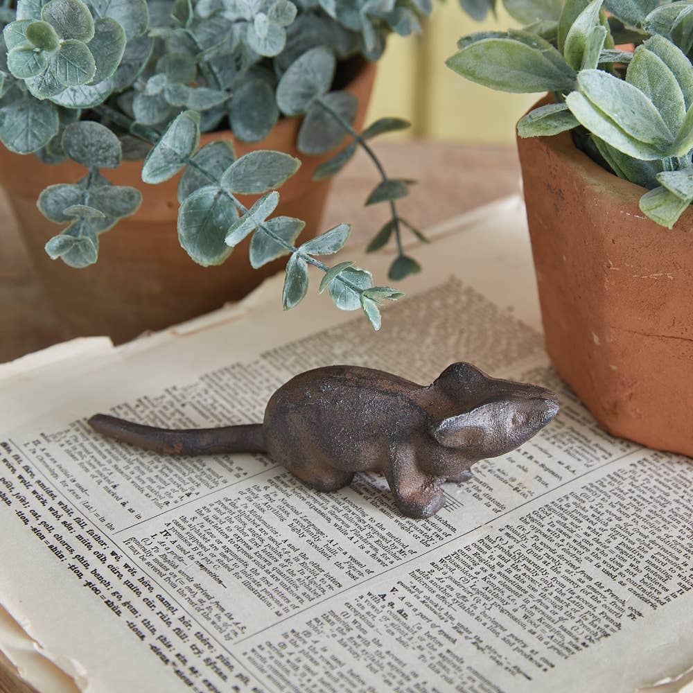 Scurrying Mouse Figurine