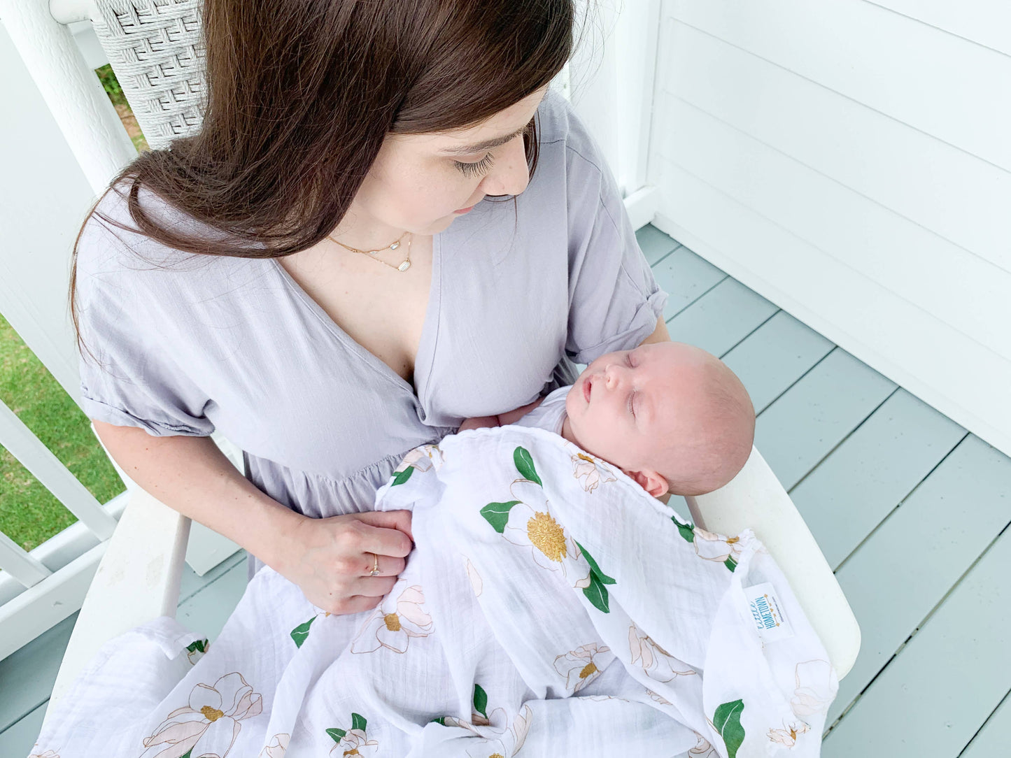 Magnolia Swaddle