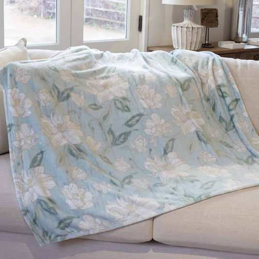 Magnolia Throw   Misty Blue/Multi   50x60