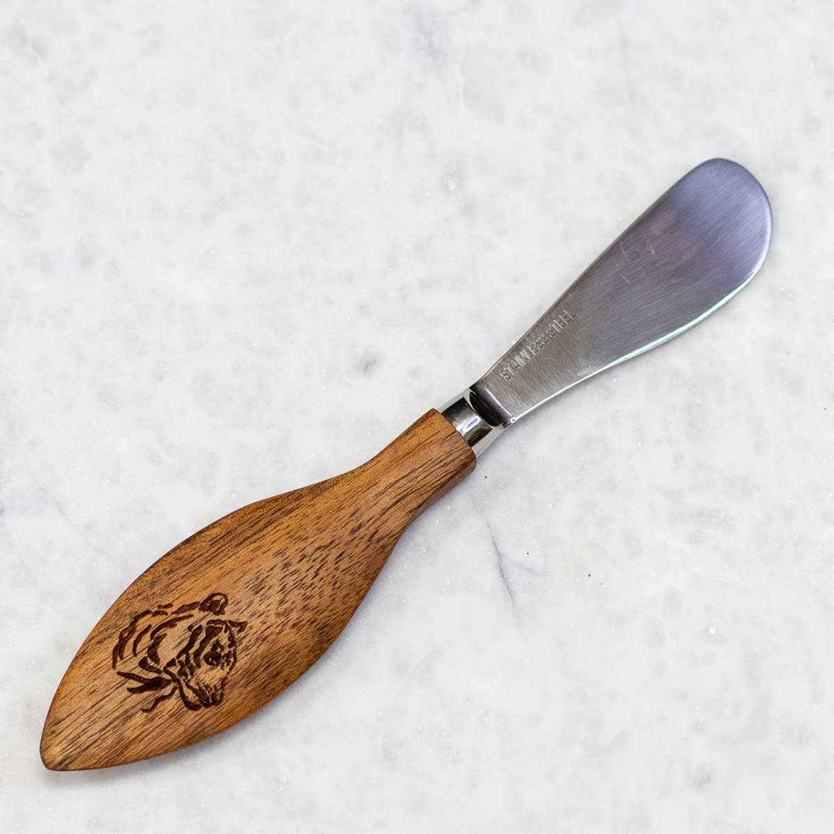 Tiger Etched Spreader   Natural/Silver   7.25"